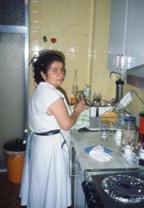 Avelina, hermana de Arcelia y empleada de mi abuela Rebeca.